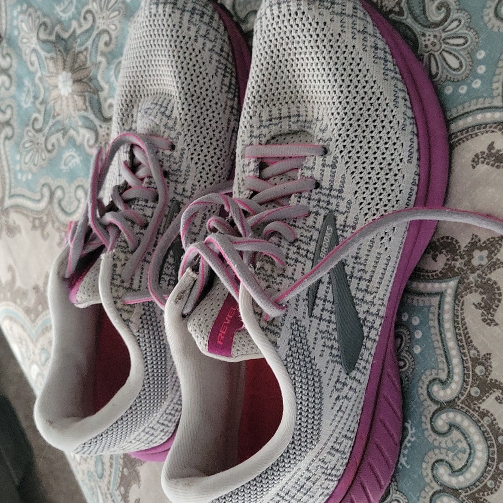 Womens brooks Sneakers